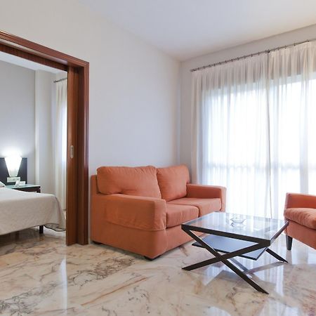 Apartamentos Vertice Bib Rambla Seville Ngoại thất bức ảnh