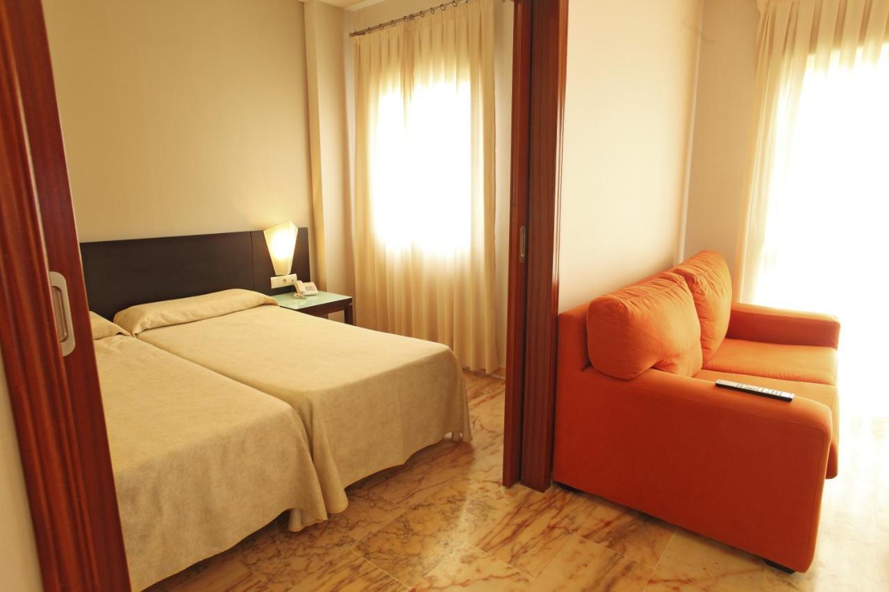 Apartamentos Vertice Bib Rambla Seville Phòng bức ảnh